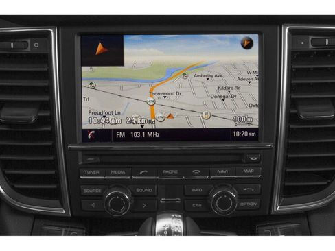 Used 2015 Porsche Panamera 4S image 64