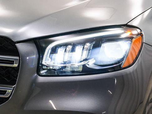 Certified 2023 Mercedes-Benz GLS 450 4MATIC image 11