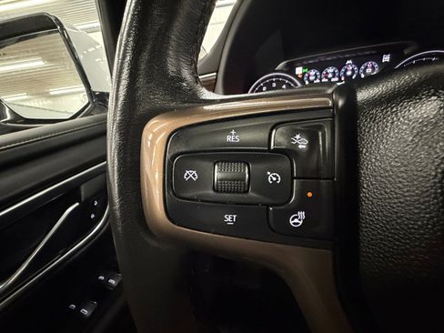 Used 2021 Chevrolet Tahoe High Country w/ Premium Package image 18