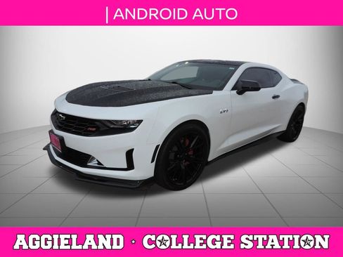Used 2023 Chevrolet Camaro LT w/ RS Package RWD image 8