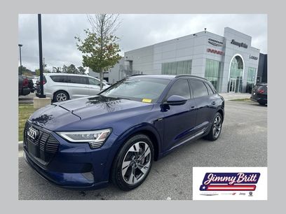 Used 2022 Audi e-tron Premium w/ Convenience Plus Package