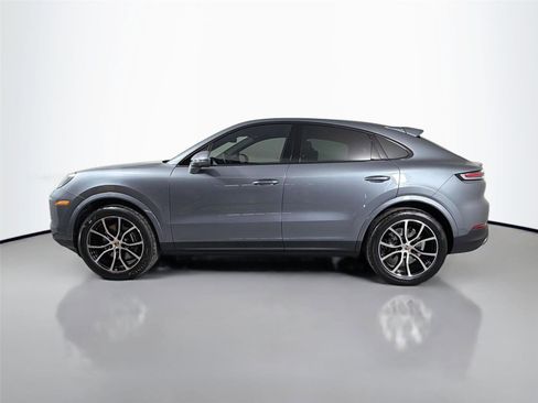 Certified 2026 Porsche Cayenne Coupe AWD/4WD image 2