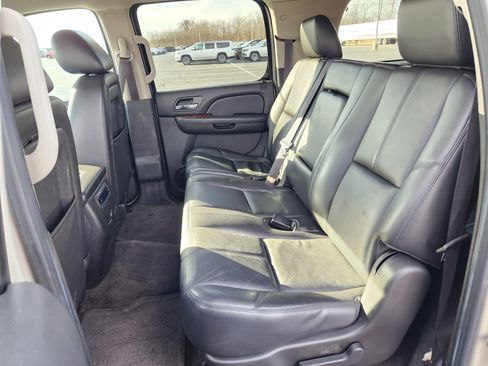 Used 2013 GMC Yukon XL SLT image 12