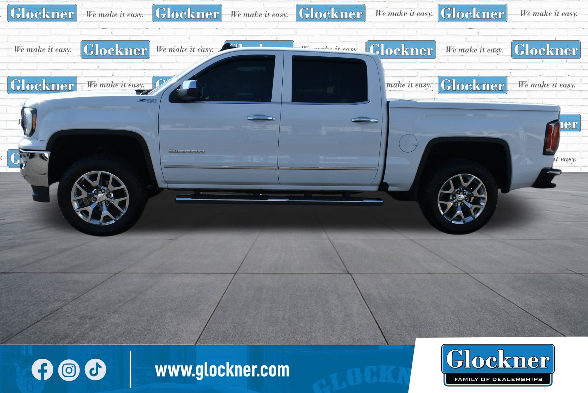 Used 2017 GMC Sierra 1500 SLT w/ SLT Premium Package AWD/4WD image 10