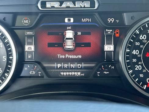 Used 2020 RAM 1500 Big Horn AWD/4WD image 16
