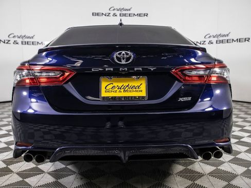 Used 2022 Toyota Camry XSE FWD image 7