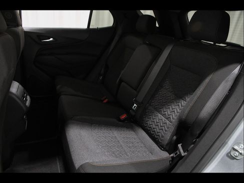 Certified 2024 Chevrolet Equinox LT FWD image 18