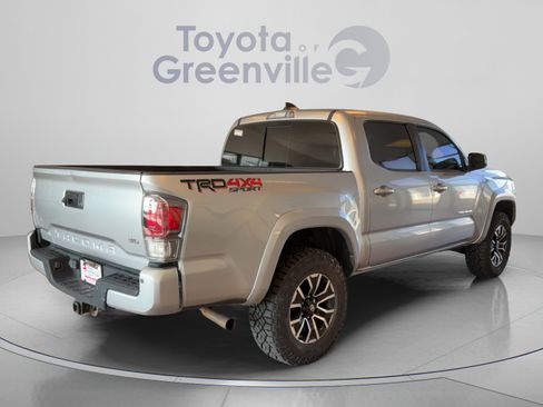 Certified 2022 Toyota Tacoma TRD Sport w/ Technology Package AWD/4WD image 6