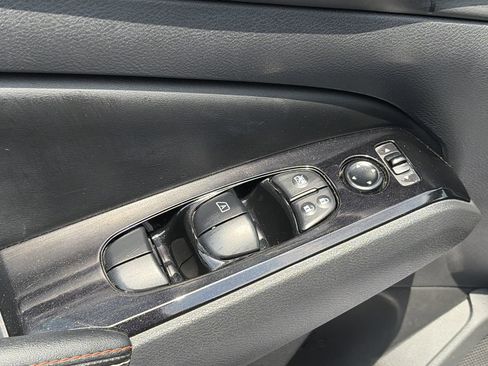 Certified 2025 Nissan Altima 2.5 SR w/ SR Premium Package FWD image 15