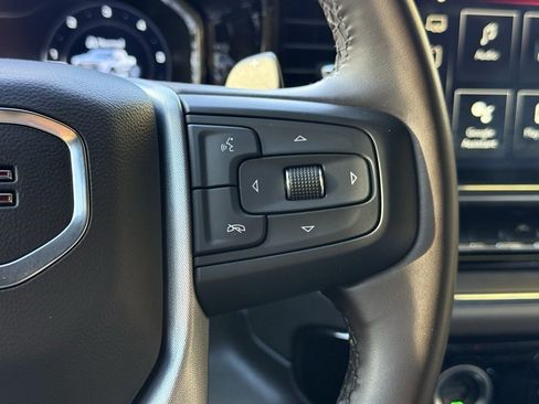 Used 2023 GMC Sierra 1500 SLT w/ SLT Premium Package image 18