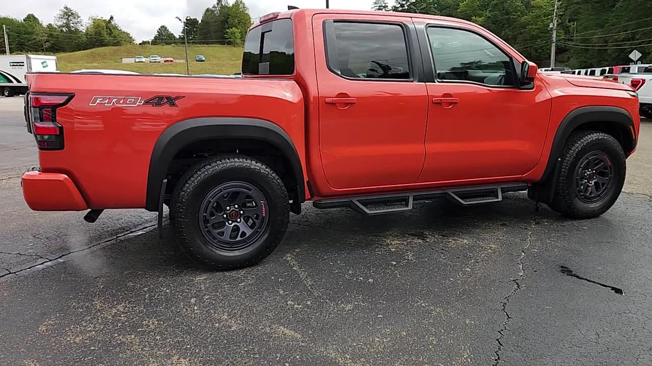 Used 2025 Nissan Frontier PRO-4X w/ Pro Convenience Package AWD/4WD image 5