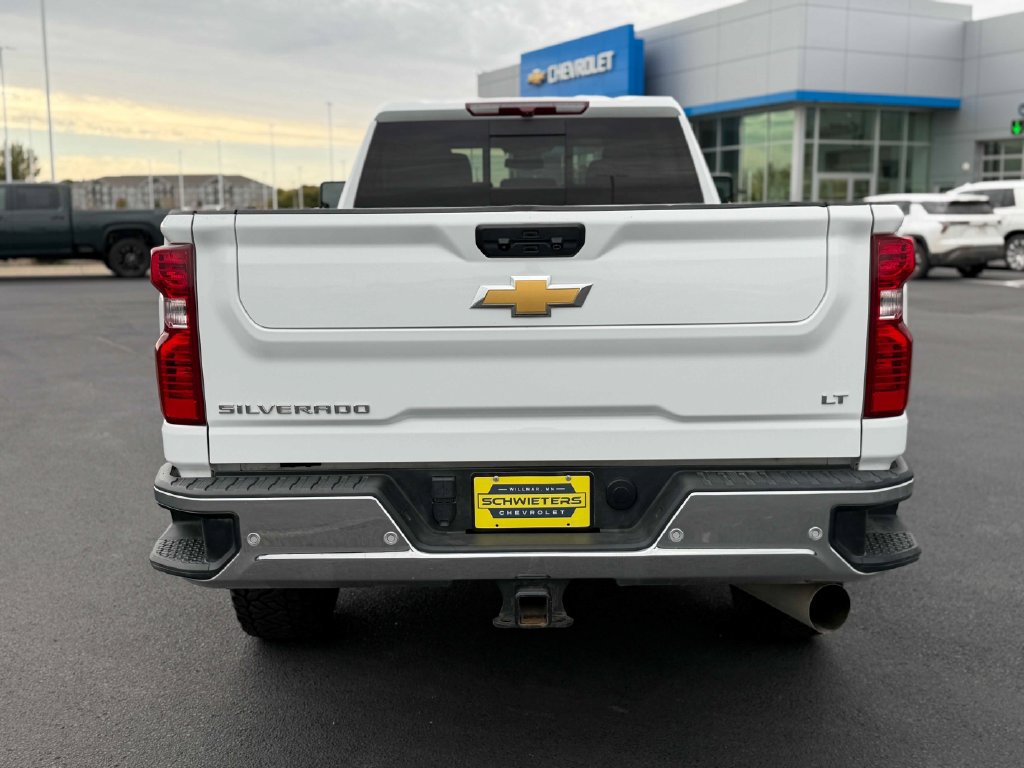 Used 2024 Chevrolet Silverado 2500 LT w/ Safety Package AWD/4WD image 8