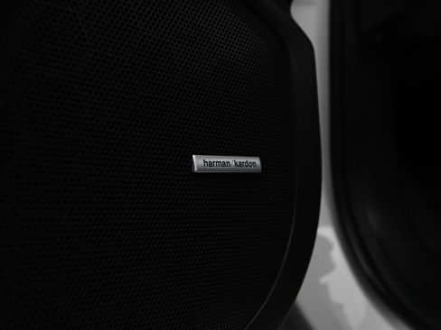 Used 2019 Subaru Ascent Limited image 37