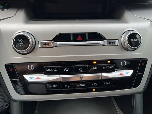 Used 2021 Ford Explorer XLT w/ Class III Trailer Tow Package image 19