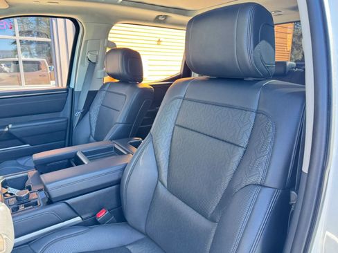 Used 2023 Toyota Tundra Limited w/ TRD Off-Road Package AWD/4WD image 9