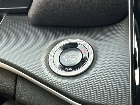 Used 2024 Jeep Grand Cherokee L Altitude image 25