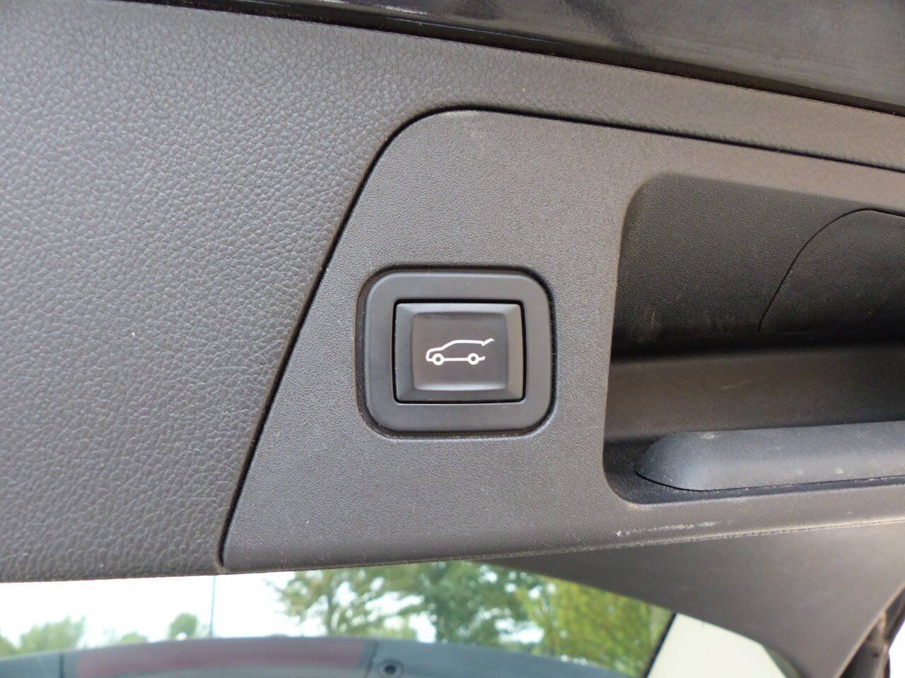 Used 2019 Buick Envision Preferred FWD image 45