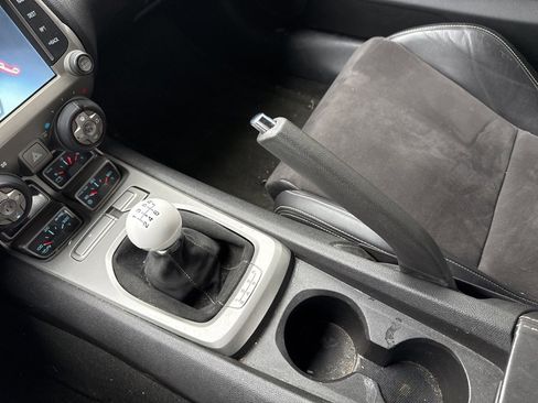 Used 2014 Chevrolet Camaro SS w/ SS Performance Package image 22