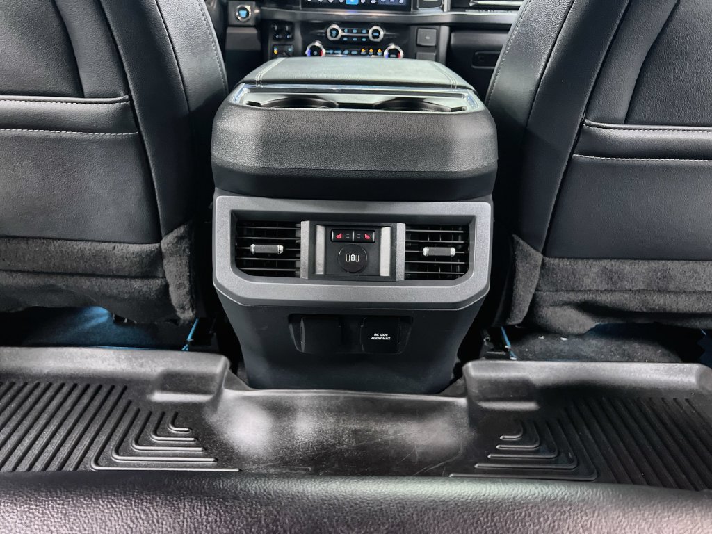 Used 2024 Ford F250 Lariat w/ Lariat Ultimate Package AWD/4WD image 22