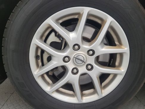 Used 2022 Chrysler Voyager LX FWD image 31