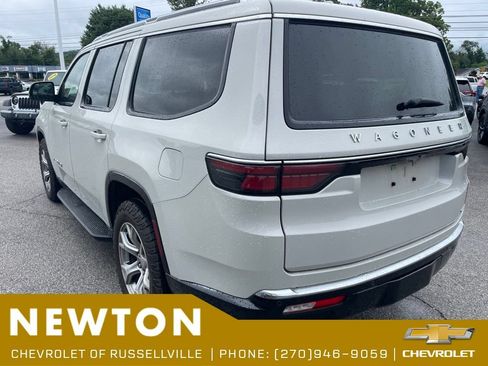 Used 2022 Jeep Wagoneer Series II RWD image 20