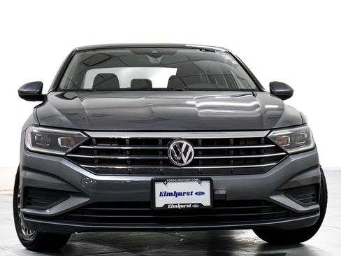 Used 2019 Volkswagen Jetta SEL FWD image 3