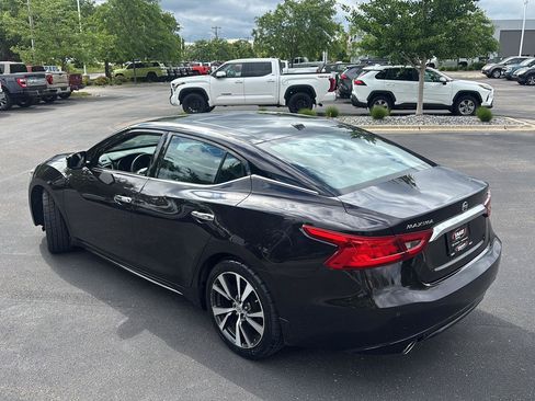 Used 2017 Nissan Maxima 3.5 SL FWD image 21