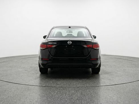 Used 2025 Nissan Sentra SV image 7