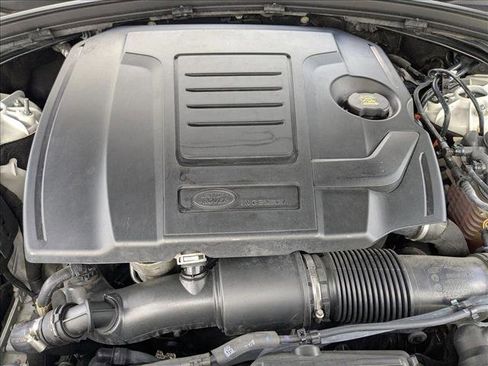 Used 2022 Land Rover Range Rover Velar R-Dynamic S image 23