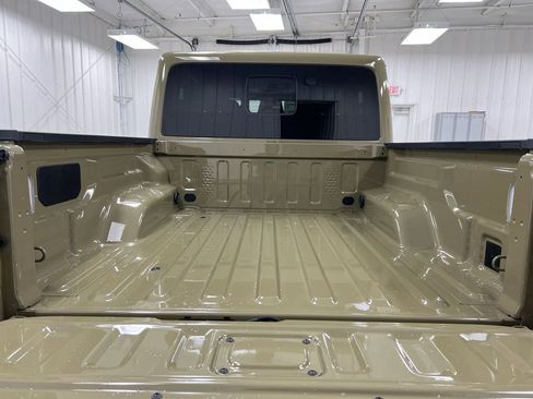 New 2026 Jeep Gladiator Rubicon image 23