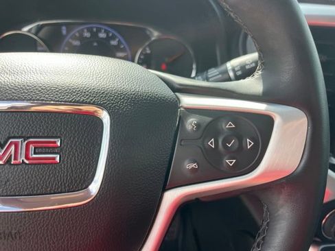 Used 2023 GMC Acadia SLT w/ Elevation Edition FWD image 21