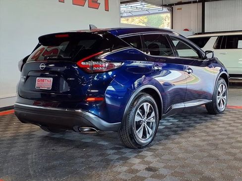 Used 2023 Nissan Murano S image 7