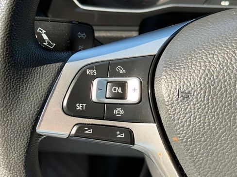 Used 2019 Volkswagen Jetta FWD image 26