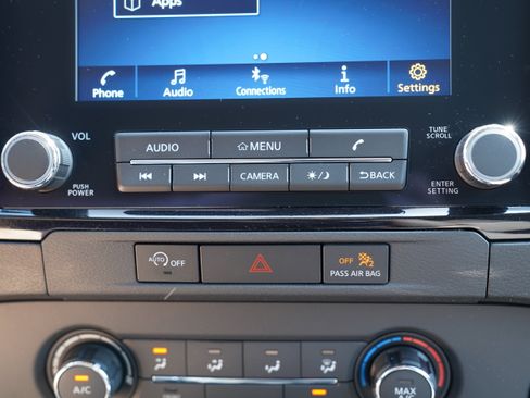Used 2024 Nissan Frontier SV w/ Technology Package AWD/4WD image 26