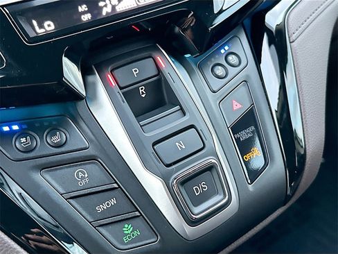 Used 2025 Honda Odyssey Elite image 17