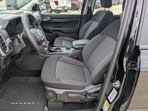 Used 2024 Ford Ranger XL image 8