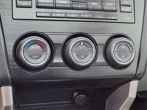 Used 2015 Subaru Forester 2.5i Limited w/ Popular Package #2 image 22