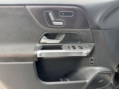 Certified 2021 Mercedes-Benz GLB 250 4MATIC image 14