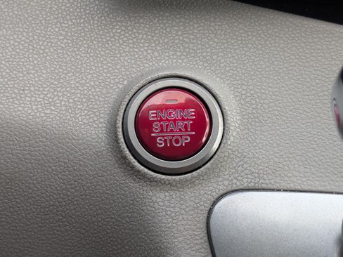 Used 2015 Honda Odyssey EX-L image 18
