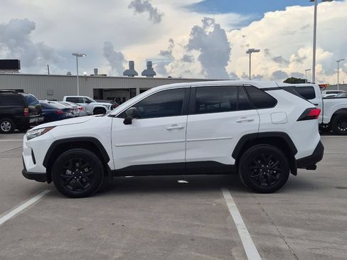 Used 2024 Toyota RAV4 LE FWD image 3