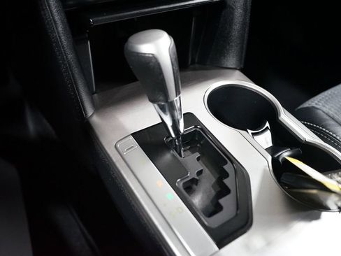 Used 2012 Toyota Camry SE image 20