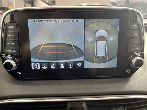 Used 2020 Hyundai Santa Fe Limited image 29