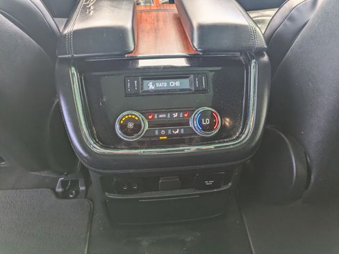 Used 2018 Lincoln Navigator Reserve w/ Technology Package image 17