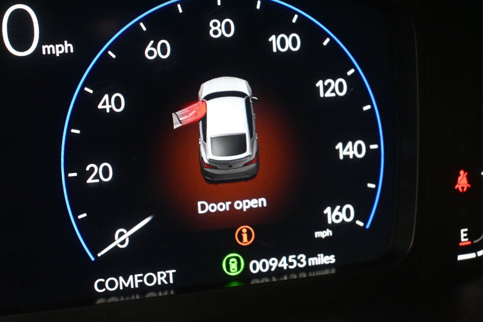 Certified 2024 Acura Integra FWD image 3