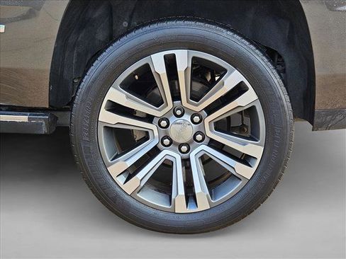 Used 2019 GMC Yukon Denali w/ Denali Ultimate Package image 26