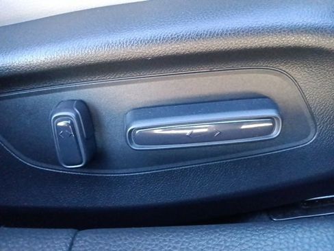 Used 2024 Honda Civic Touring image 32