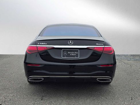 Used 2024 Mercedes-Benz S 580e 4MATIC Sedan image 4