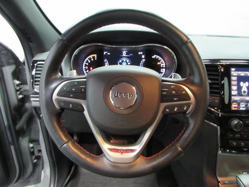 Used 2021 Jeep Grand Cherokee Trailhawk w/ Trailhawk Luxury Group AWD/4WD image 24