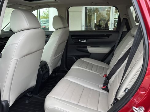 Used 2024 Honda CR-V EX-L image 9