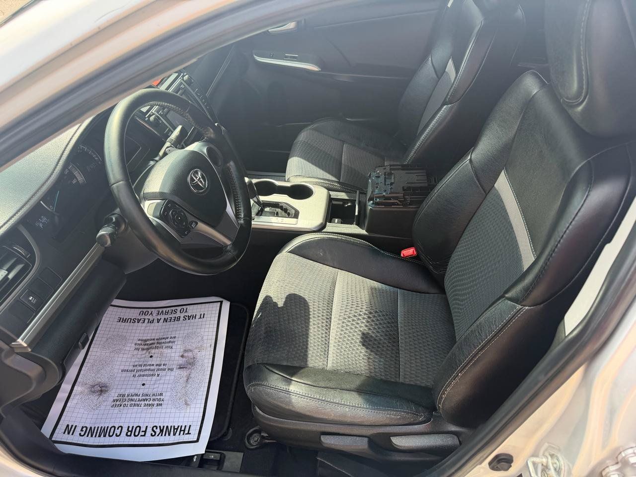 Used 2014 Toyota Camry SE w/ Fleet Convenience Package FWD image 10